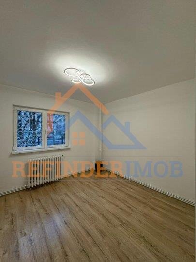 Vanzare apartament 3 camere zona Calea Rahovei - Barca