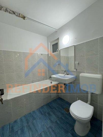 Vanzare apartament 3 camere zona Calea Rahovei - Barca